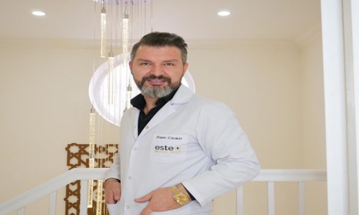 İngiltere’de Hüseyin Cinkir’e Yılın Girişimcisi Ödülü Verildi