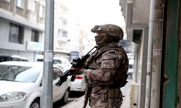 8 İlde Suç Örgütü Operasyonu: 136 Kişi Yakalandı