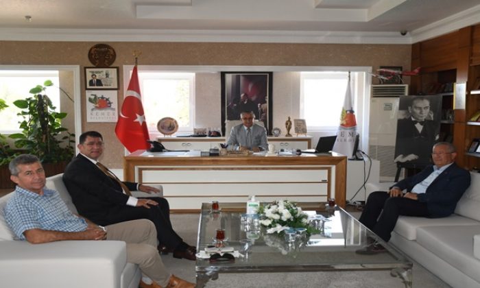 ESNANFIN SORUNLARINI BAKAN YARDIMCISINA AKTARDILAR