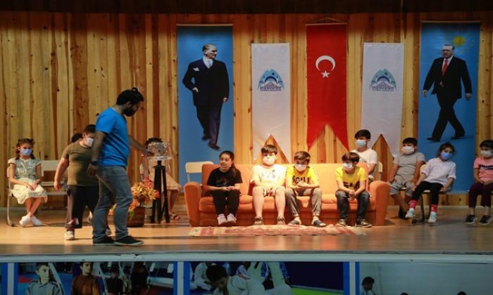 ÖĞRENCİ VE VELİLERDEN BAŞKAN KUŞ’A TEŞEKKÜR